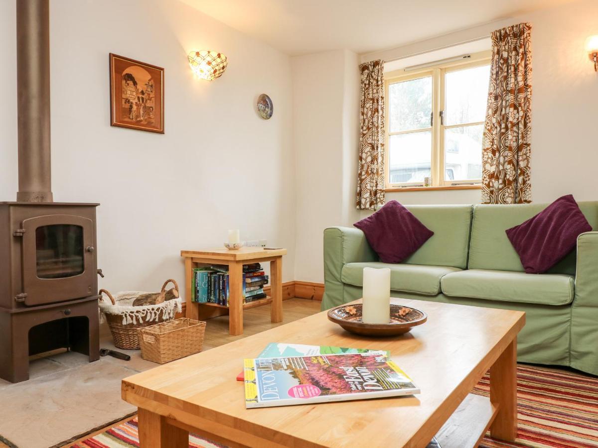 Apple Cottage Crediton Luaran gambar